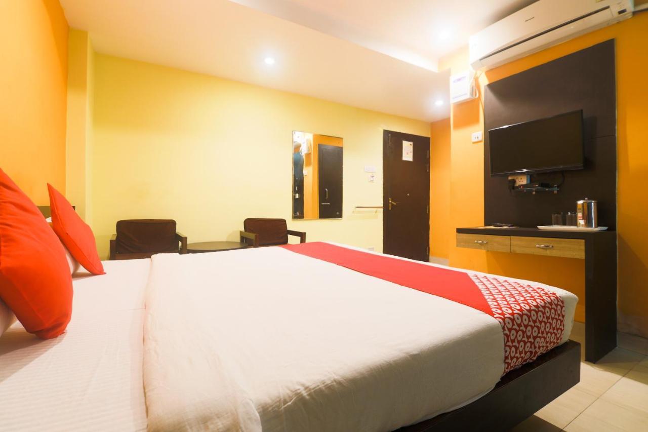 Oyo 27736 Hotel Sunview Гувахати Экстерьер фото